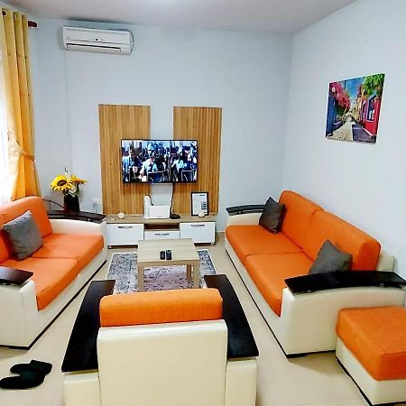 Skanderbeg Square Apartments Tirana Esterno foto