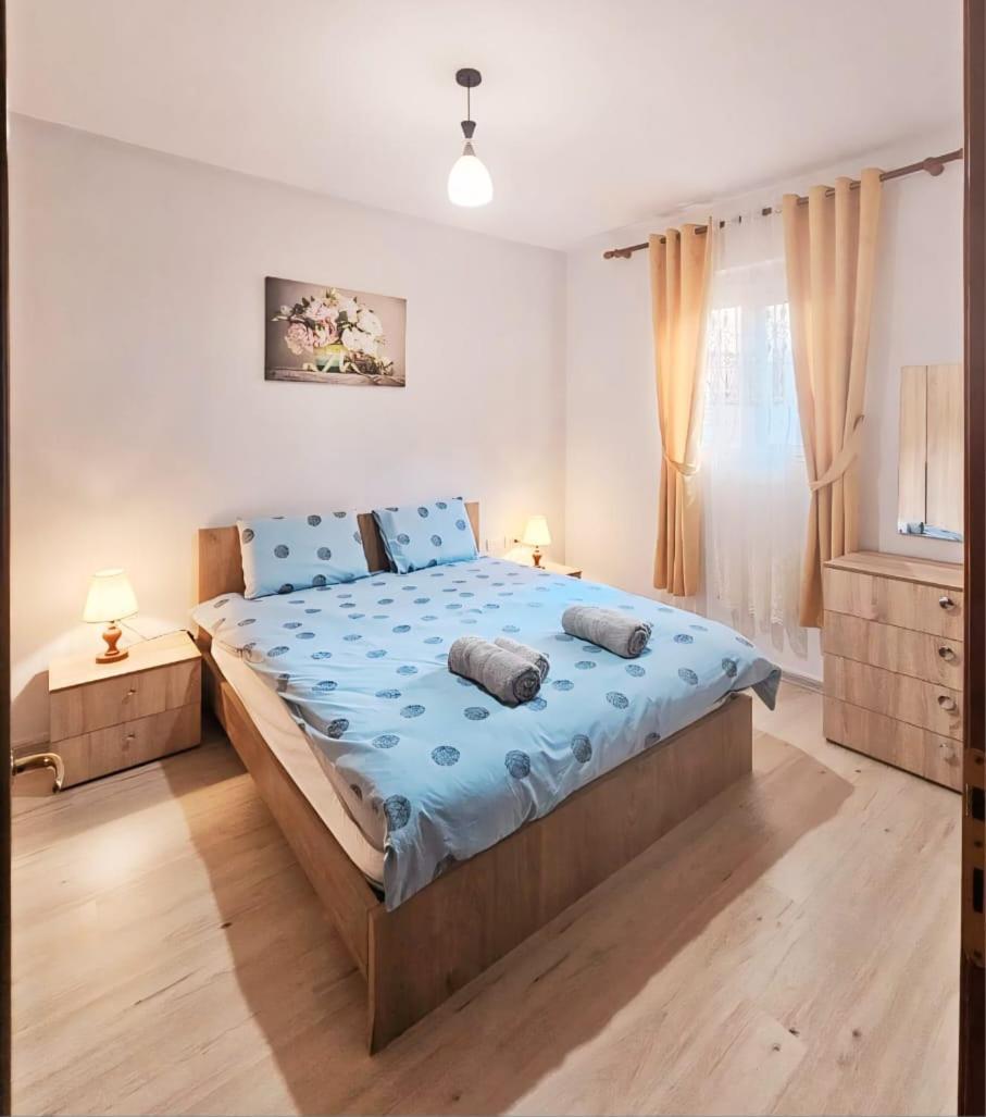 Skanderbeg Square Apartments Tirana Esterno foto